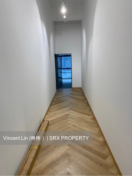 A'posh Bizhub (D27), Factory #485155511